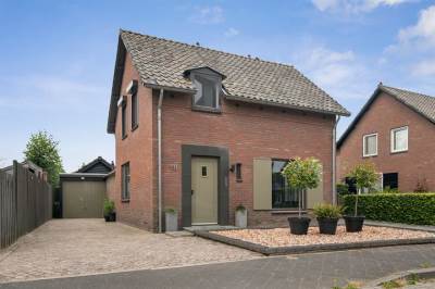 Woning Nassaustraat 19 Beek en Donk