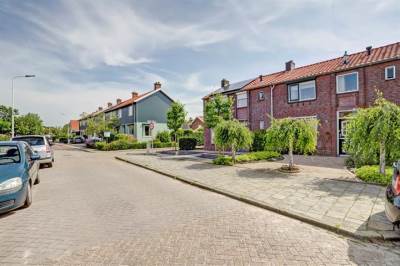 Woning Esdoornstraat 18 Nieuwerkerk