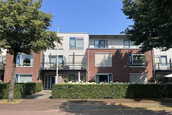 Woning Trompstraat 12a Huizen