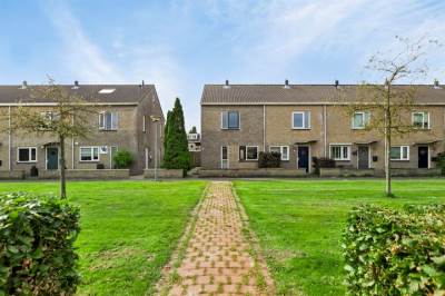 Woning Rozemarijntuin 12 Assen