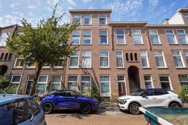Woning Esdoornstraat 143 Den Haag