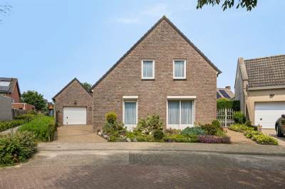 Woning Nassauplantsoen 13 Alphen (NB)