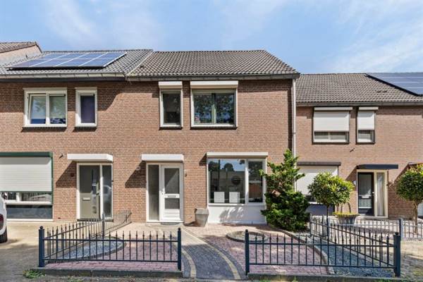Woning Anjelierstraat 8 Weert