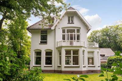 Woning Kerkelaan 13 Bergen (NH)