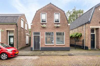 Woning Prins Bernhardstraat 17 Dongen