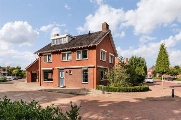 Woning Dorpsstraat 40 Enter