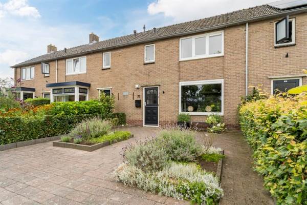 Woning Bernhardstraat 71 Nijkerk