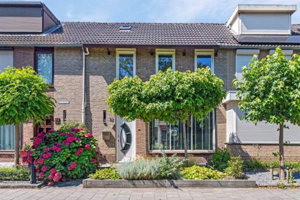 Woning Seringenlaan 72 Steenbergen (NB)