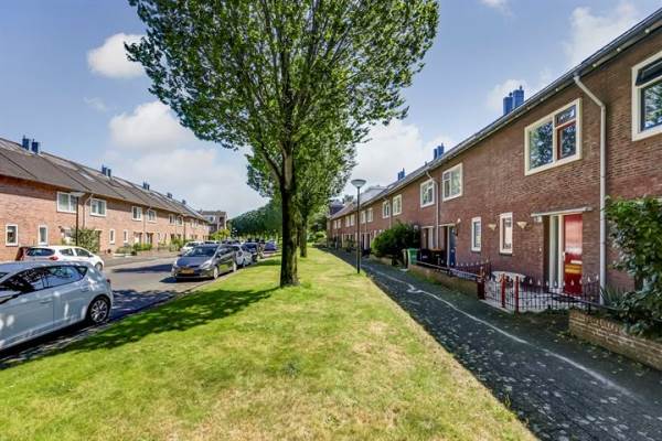 Woning Paul Steenbergenlaan 79 Den Haag