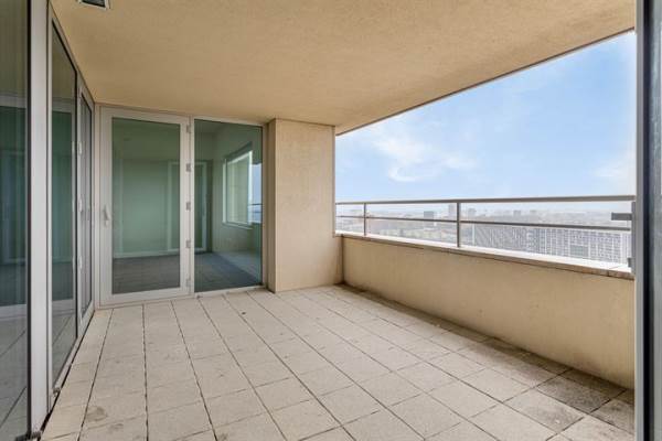 Woning Van der Hoevenplein 109 Rotterdam