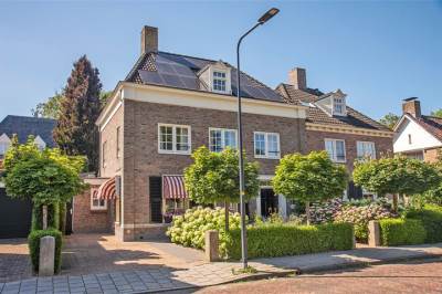 Woning von Bönninghausenstraat 1a Borne