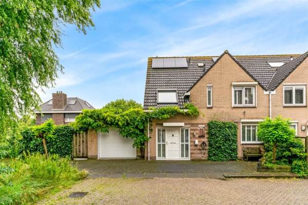 Woning Kluivertweg 57 Hekelingen