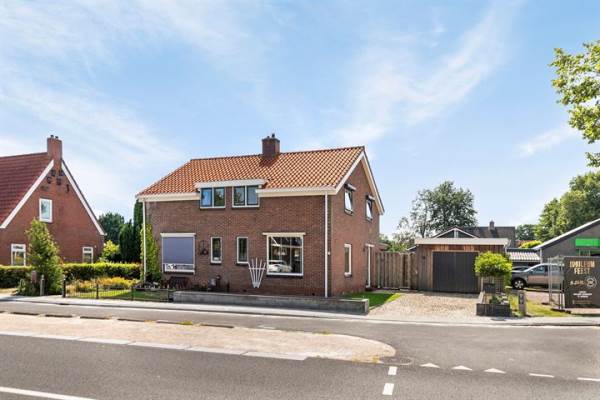 Woning Oldeberkoperweg 2 Oudehorne