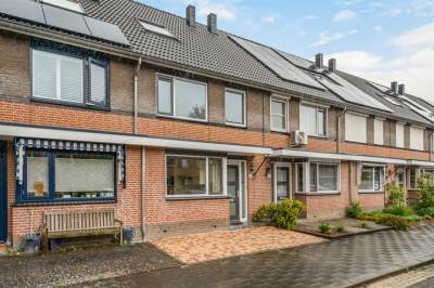 Woning Aleijd van Strienhof 14 Poortugaal