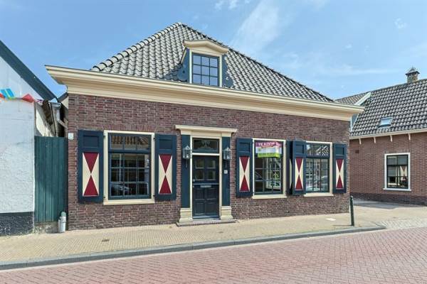 Woning Dorpsstraat 81 Aarlanderveen
