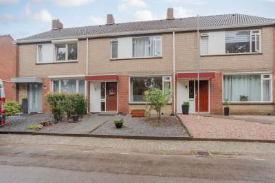 Woning Burg van Leentstraat 48 Grubbenvorst