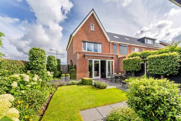 Woning Standerdmolen 35 Boven-Leeuwen