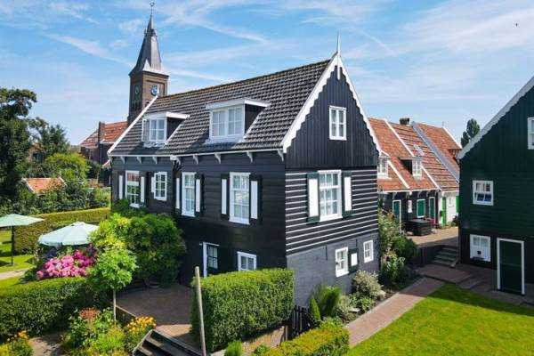 Woning Kerkbuurt 5 Marken