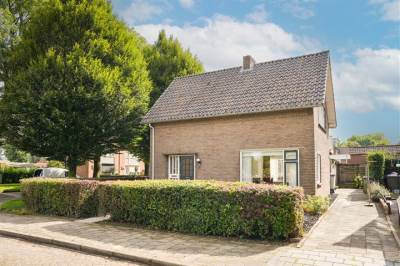 Woning Bulkstraat 10 Genderen