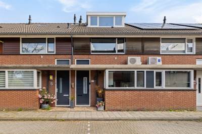 Woning Vicky Baumstraat 7 Spijkenisse