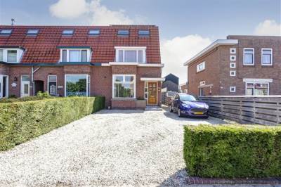 Woning Burgemeester van Esstraat 114 Pernis Rotterdam