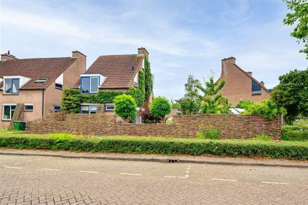 Woning Hoofdland 22 Mijnsheerenland