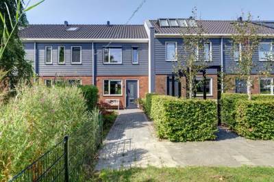 Woning Hoge Weere 54 Zwaag