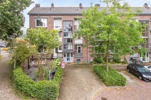Woning Charlotte de Bourbonstraat 62 Alphen aan den Rijn