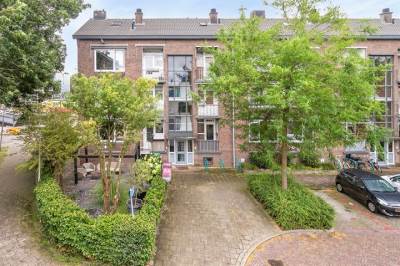 Woning Charlotte de Bourbonstraat 62 Alphen aan den Rijn