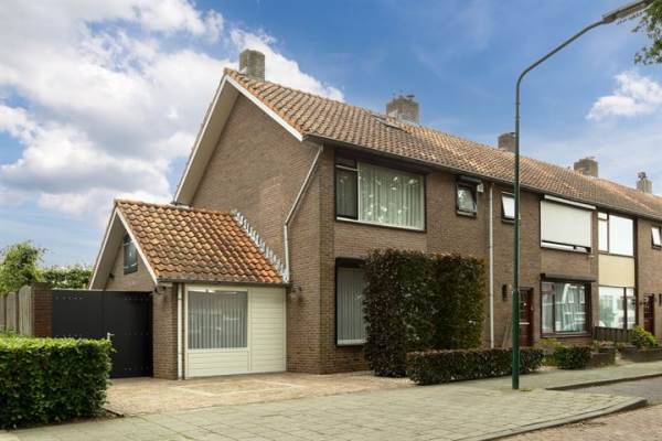 Woning Haansbergseweg 21 Rijen