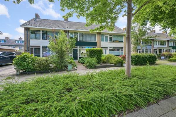 Woning Jan van Kuikweg 102 Heemskerk