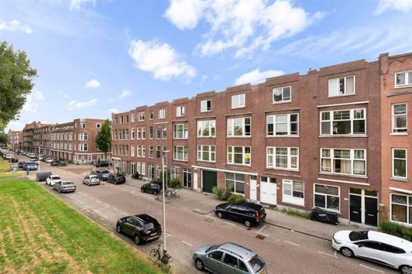 Woning West-Varkenoordseweg 129C01 Rotterdam