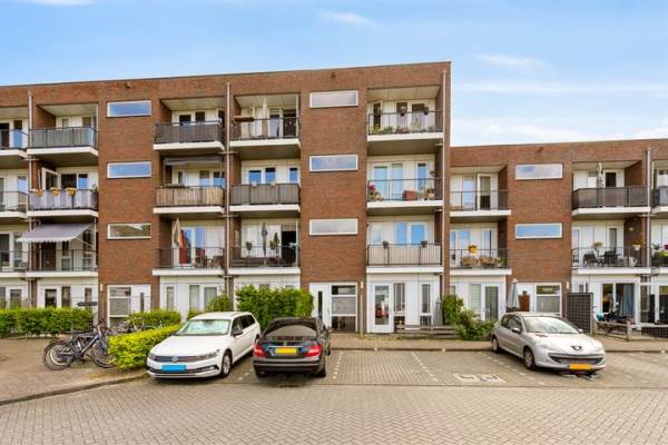 Woning J.G. Waltherhof 71 Almere