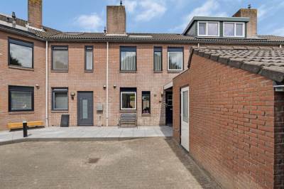 Woning Grasmeent 19 Almere