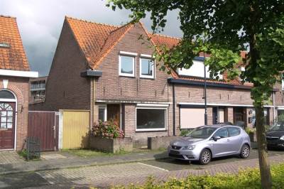 Woning Middenlaan 47 Oosterhout (NB)