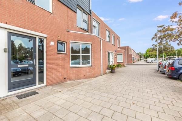 Woning Anne Kooistrahof 33 Amsterdam