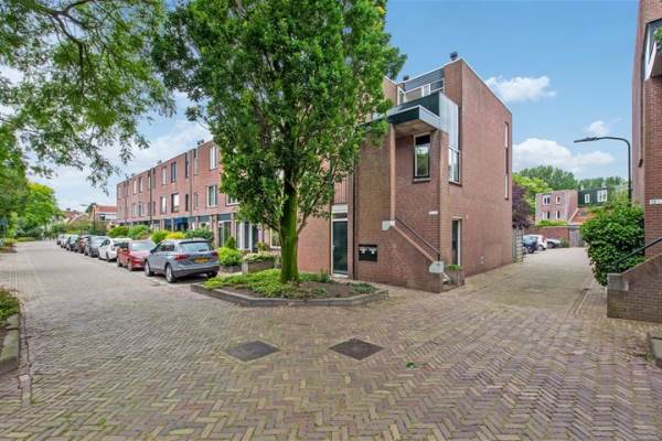 Woning Karpaten 18 Leidschendam