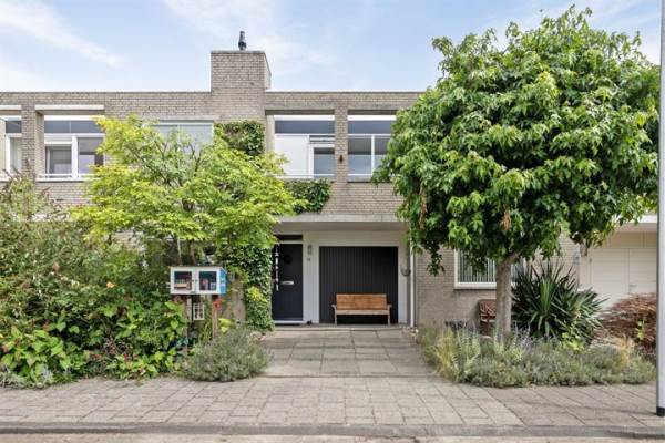 Woning Filips van Bourgondiëstraat 20 Alphen aan den Rijn
