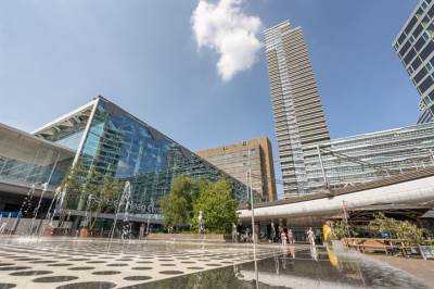 Woning Anna van Buerenplein 201 Den Haag