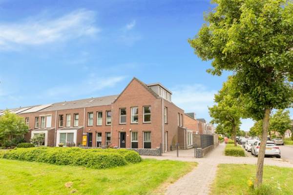 Woning Eduard Jacobslaan 31 Beverwijk