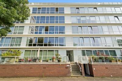 Woning Burgemeester De Monchyplein 66 Den Haag