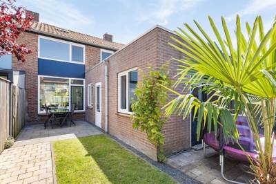 Woning Paulus Potterstraat 25 Oostburg