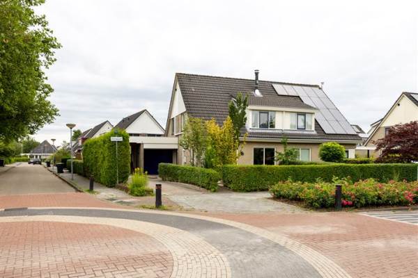 Woning Meeden 37 Winsum (GR)