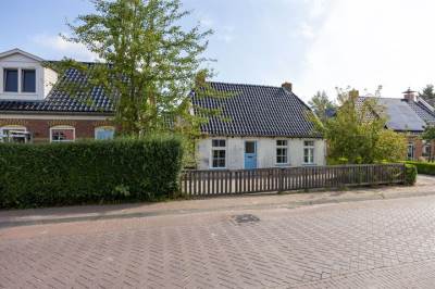Woning Brugstraat 15 Pieterzijl
