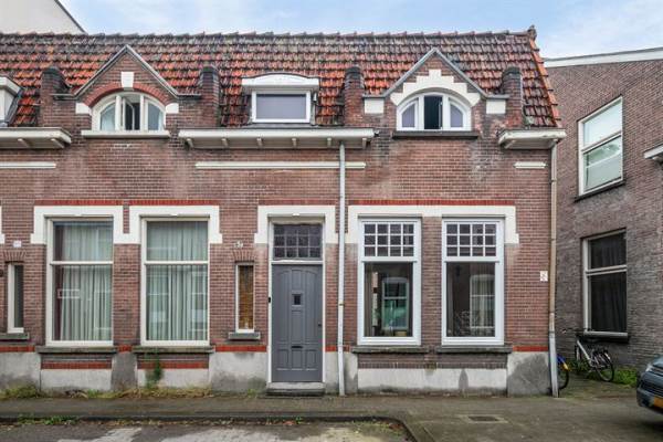 Woning Bisschop Zwijsenstraat 87 Tilburg