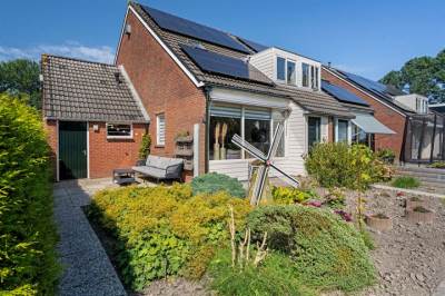 Woning Ulbe van Houtenplein 12 Franeker