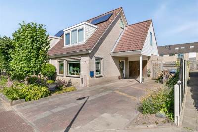 Woning Voorne 7 Emmeloord