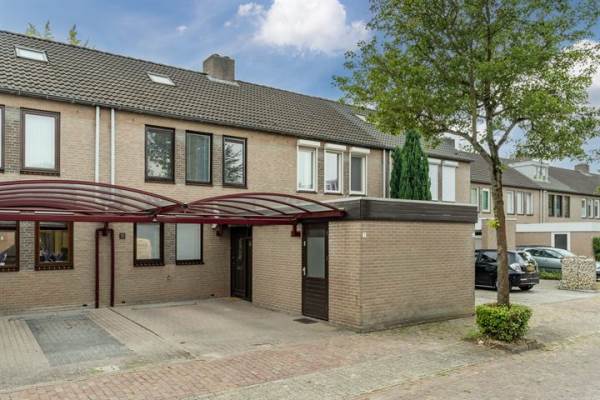 Woning Schutsboom 3 Geldrop