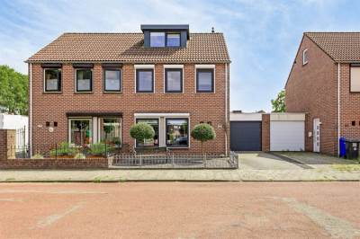 Woning Stern 34 Philippine