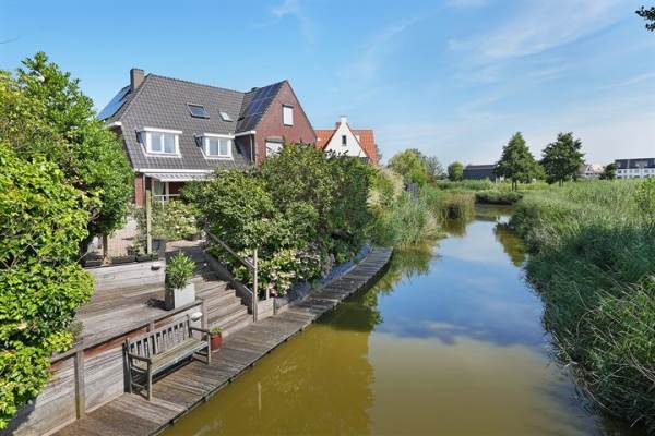Woning John Lee Hookerstraat 12 Middelburg